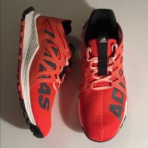 Adidas trainers - gently used like new!